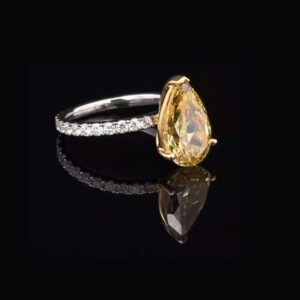The Lumiere Yellow Diamond ring