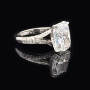 The Reverie Cushion ring
