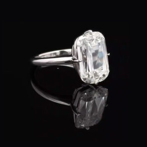 The Aurelia Cut